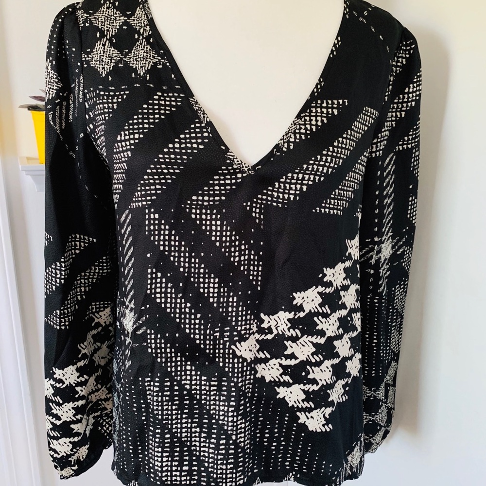 Guess dress blouse